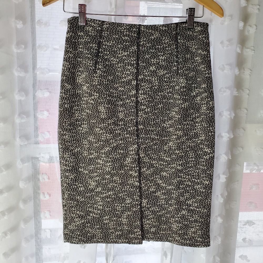 Ann Taylor Factory Sz 6 pencil skirt